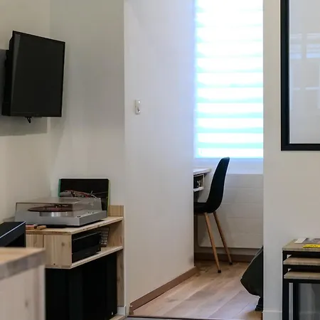 Maison De Pêcheur Rénovée Quartier La Chaume - 4 Personnes * Les Sables-dʼOlonne
